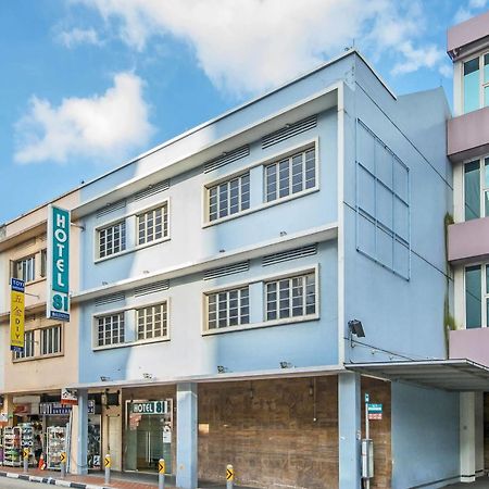 Hotel 81 Balestier Singapore Bagian luar foto