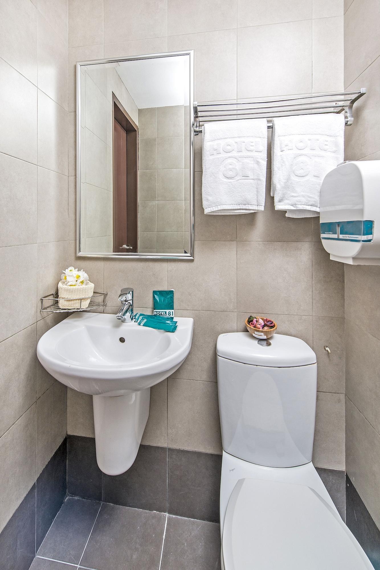Hotel 81 Balestier Singapore Bagian luar foto
