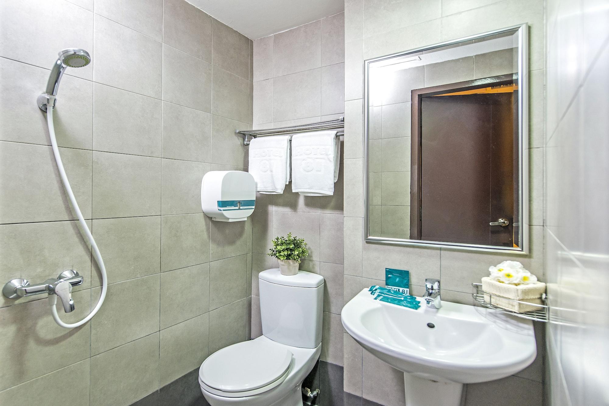 Hotel 81 Balestier Singapore Bagian luar foto